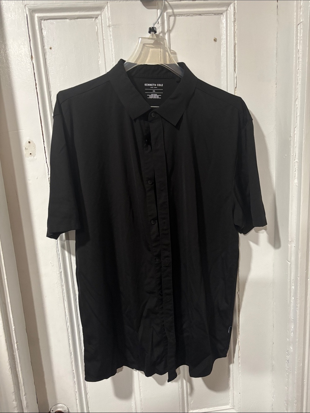 Kenneth Cole Men’s Black Short-Sleeve Button-Down Shirt